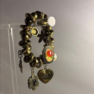 Gold Charm Bracelet with Heart and Flower Accents